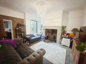 Dining Room- click for photo gallery